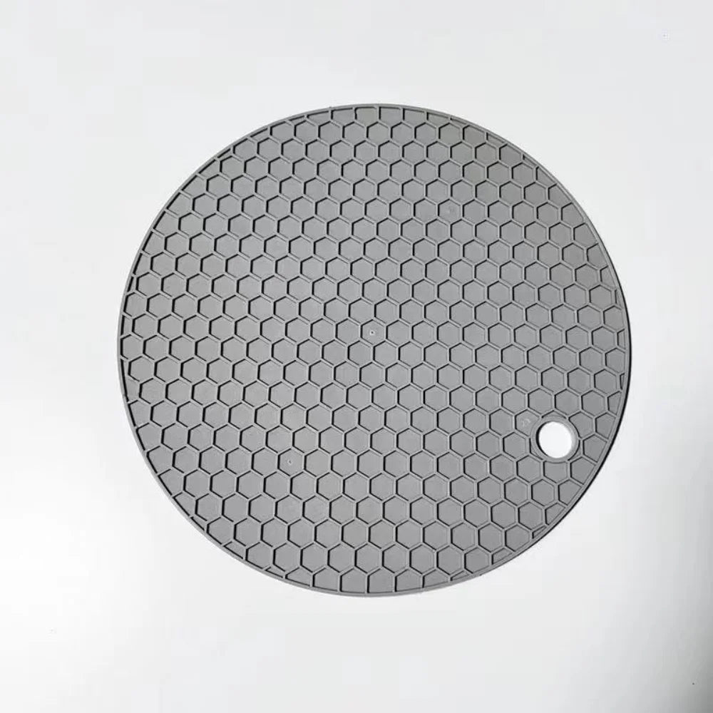 Silicone Heat Resistant Mats, Non-Slip Round Kitchen Pot Pads, Countertop Protector, Cup Coasters for Home Kitchen Accessories