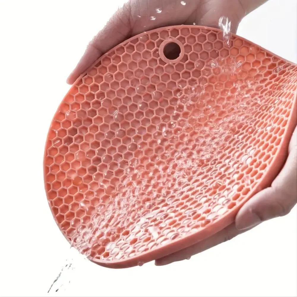 Silicone Heat Resistant Mats, Non-Slip Round Kitchen Pot Pads, Countertop Protector, Cup Coasters for Home Kitchen Accessories