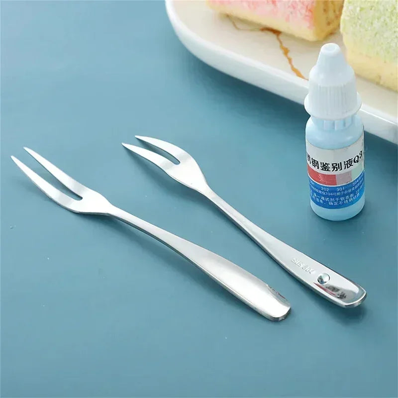 13cm StainlessTwo-tine Steel Fruit Forks Set Small Size Two-tine Dessert Snack Cake Forks for Parties and Cafeterias